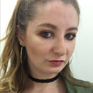 Meet your Posher, Shea